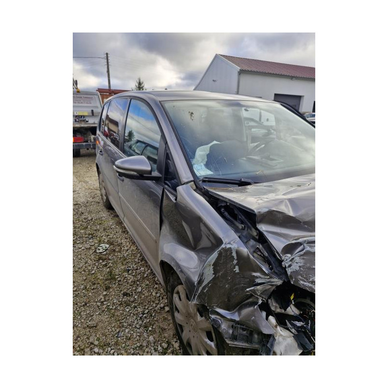 Pare choc arriere VOLKSWAGEN TOURAN 1 PHASE 2 d’occasion