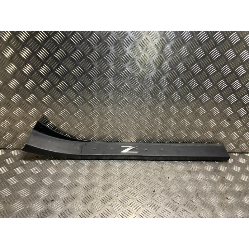 Garniture porte avant droite NISSAN 350 Z COUPE d’occasion