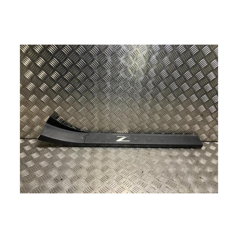 Garniture porte avant droite NISSAN 350 Z COUPE d’occasion