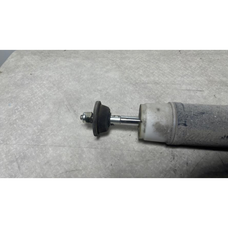 Amortisseur arriere droit RENAULT CLIO 4 PHASE 2 d’occasion