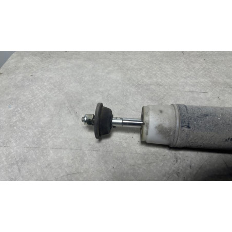 Amortisseur arriere droit RENAULT CLIO 4 PHASE 2 d’occasion