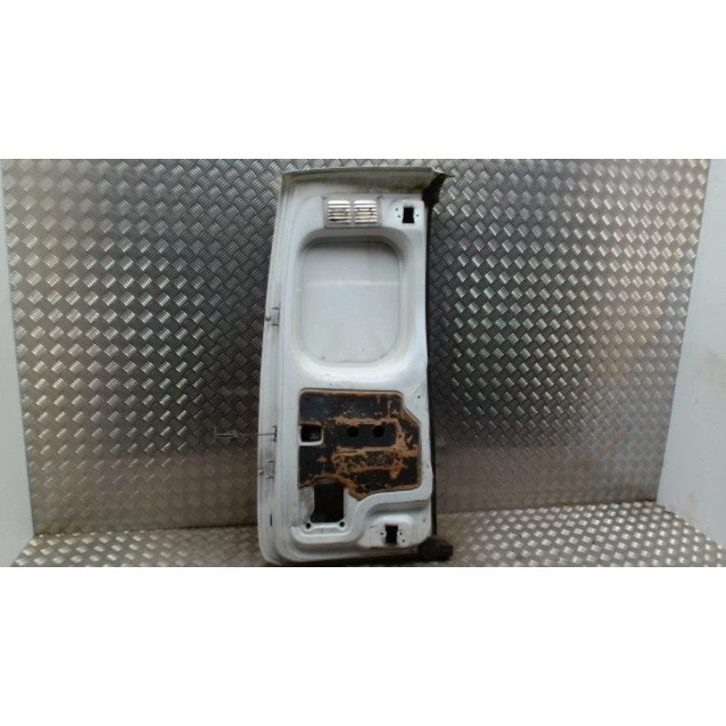 Porte de coffre droit RENAULT KANGOO 2 PHASE 1 d’occasion