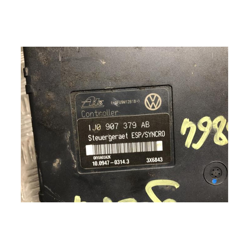 Bloc ABS (freins anti-blocage) VOLKSWAGEN GOLF 4 d’occasion