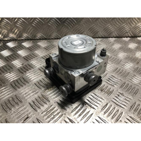 Bloc ABS (freins anti-blocage) PEUGEOT 2008 2 d’occasion