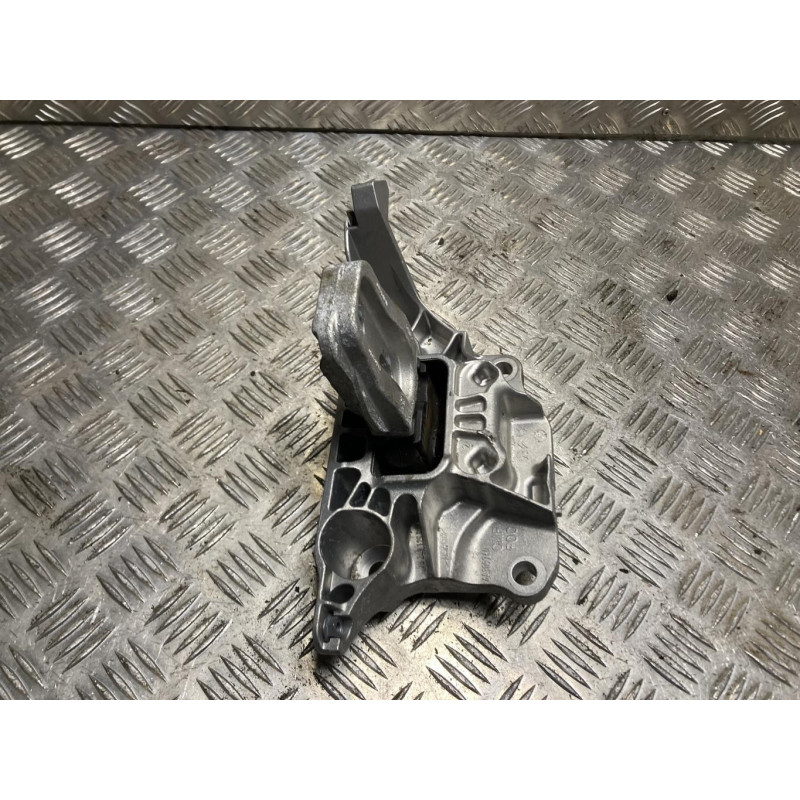 Support moteur gauche PEUGEOT 2008 2 d’occasion