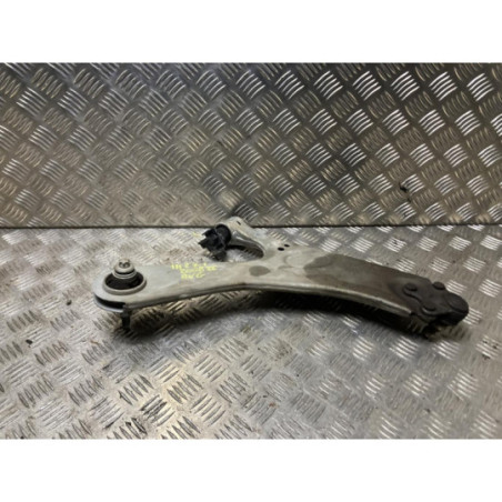 Triangle avant droit PEUGEOT 2008 2 d’occasion