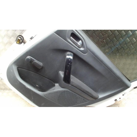 Porte arriere droit PEUGEOT 208 1 PHASE 1 d’occasion