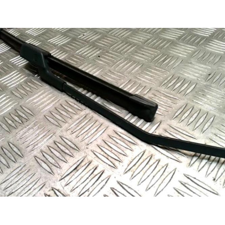 Bras essuie glace avant droit PEUGEOT 208 1 PHASE 1 d’occasion