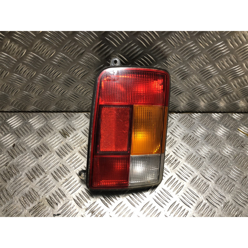 Feu arriere principal droit (feux) LADA NIVA PHASE 2 d’occasion