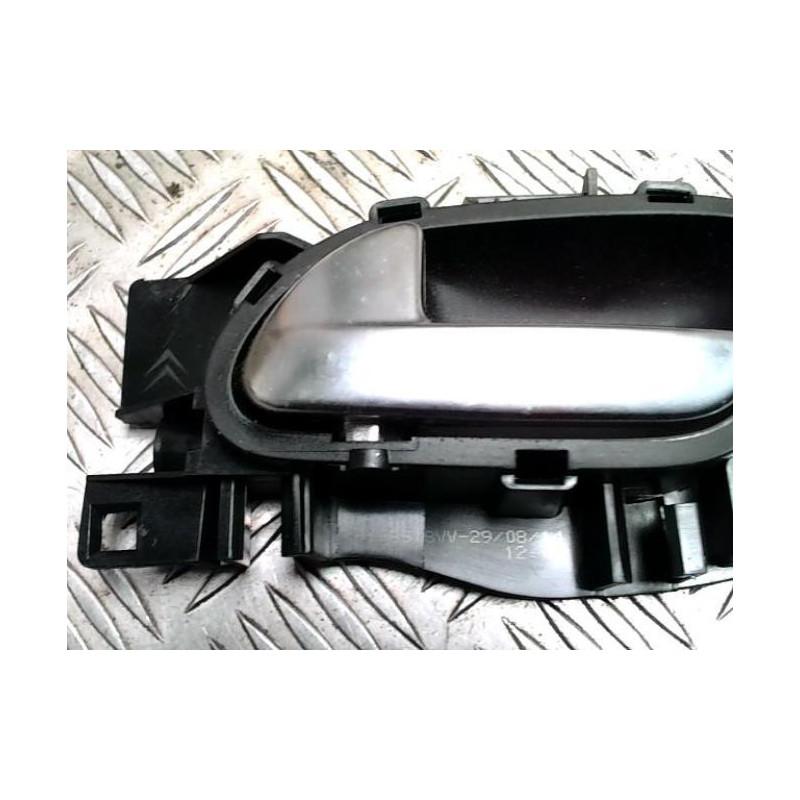 Poignee interieur avant gauche PEUGEOT 208 1 PHASE 1 d’occasion