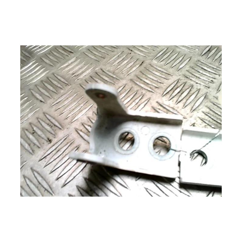 Charniere de porte arriere gauche PEUGEOT 208 1 PHASE 1 d’occasion