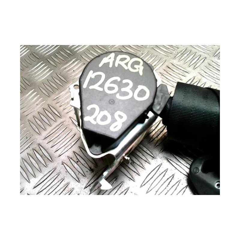 Ceinture arriere gauche PEUGEOT 208 1 PHASE 1 d’occasion