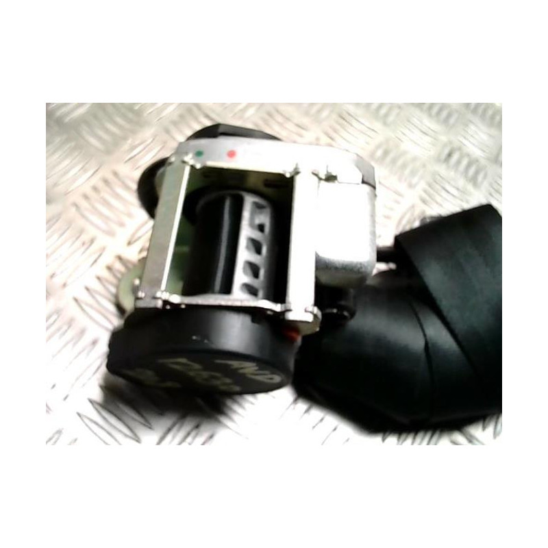 Ceinture avant droit PEUGEOT 208 1 PHASE 1 d’occasion