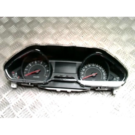 Compteur PEUGEOT 208 1 PHASE 1 d’occasion