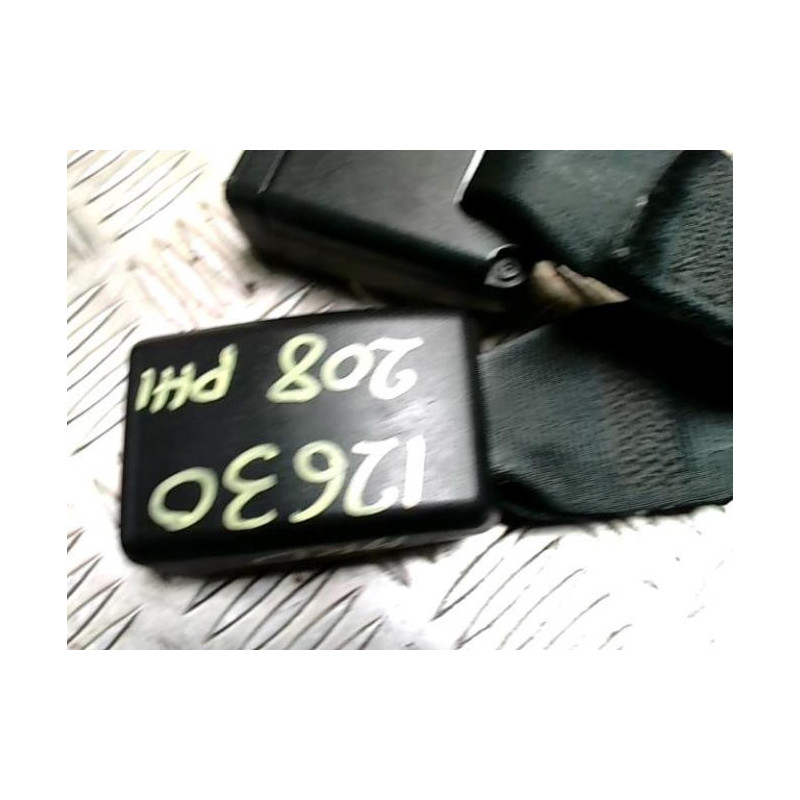 Attache ceinture arriere droit PEUGEOT 208 1 PHASE 1 d’occasion