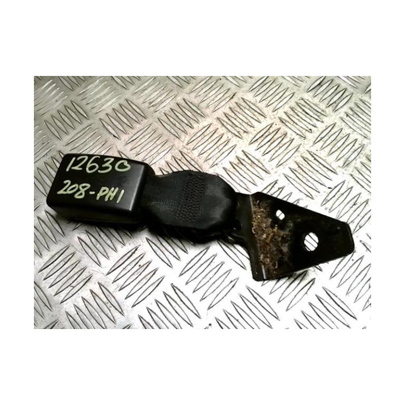 Attache ceinture arriere gauche PEUGEOT 208 1 PHASE 1 d’occasion