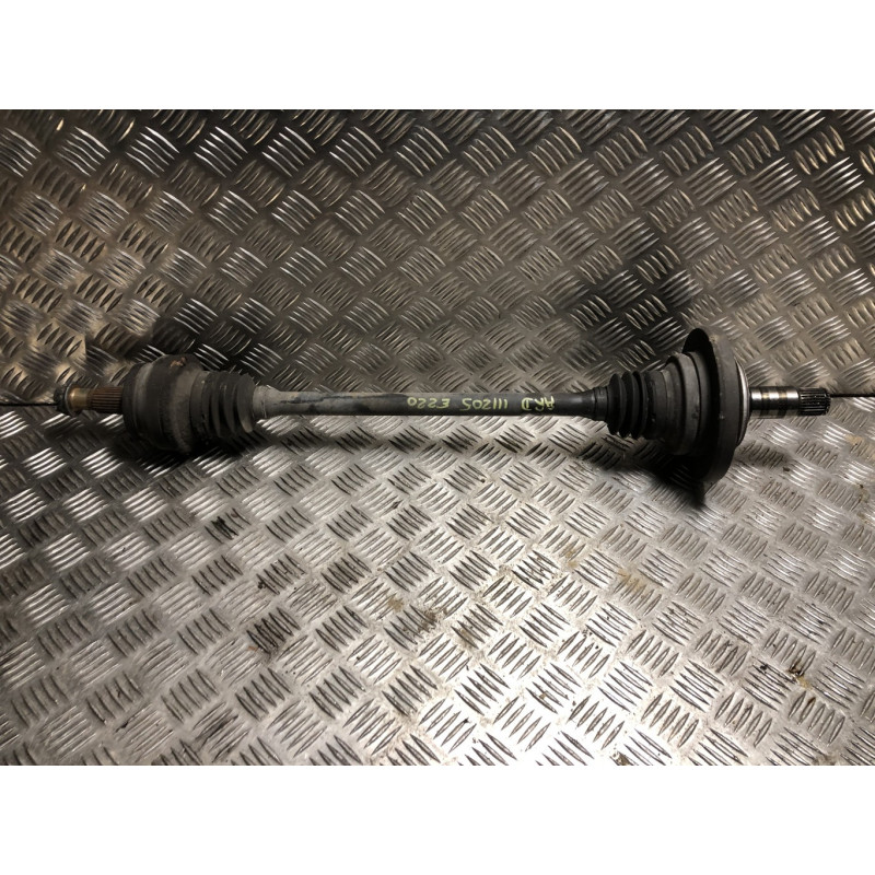 Cardan arriere droit (transmission) MERCEDES CLASSE E 211 PHASE 2 d’occasion