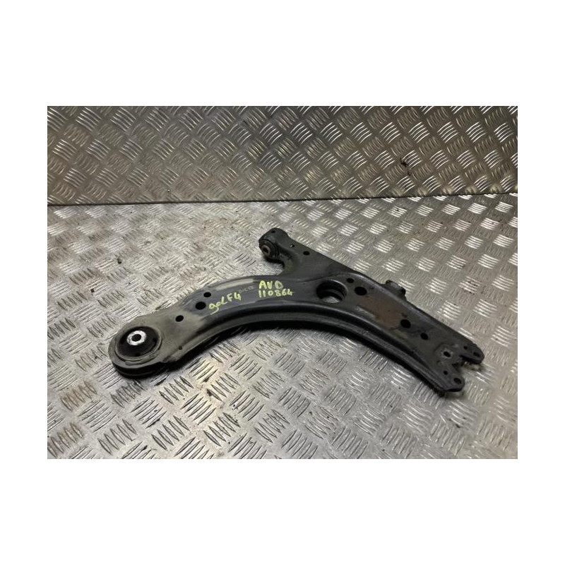 Triangle avant droit VOLKSWAGEN GOLF 4 d’occasion