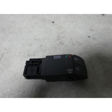Commande autoradio RENAULT CLIO 4 PHASE 2 d’occasion