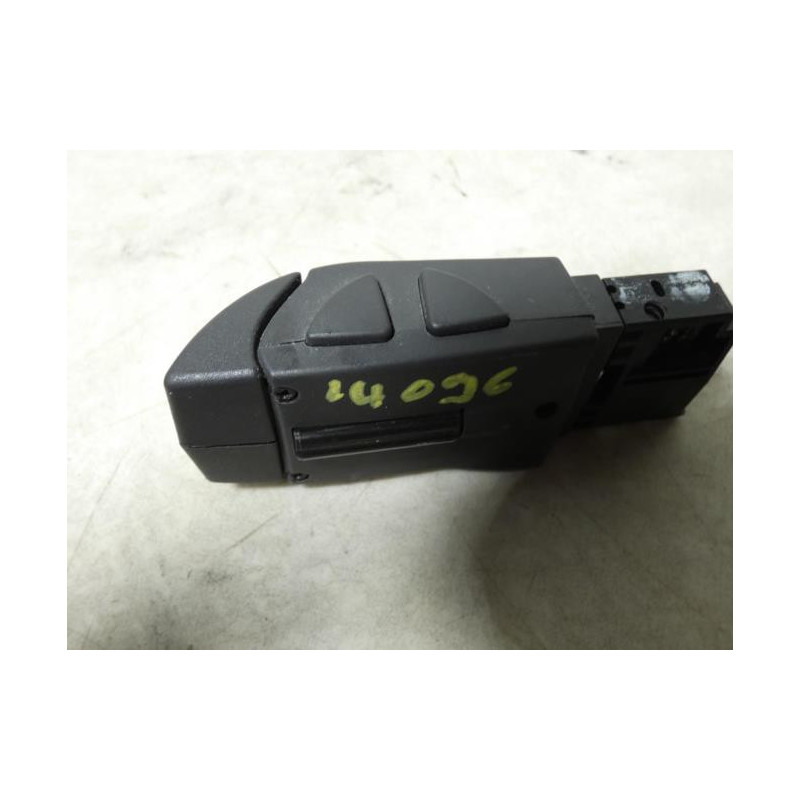 Commande autoradio RENAULT CLIO 4 PHASE 2 d’occasion