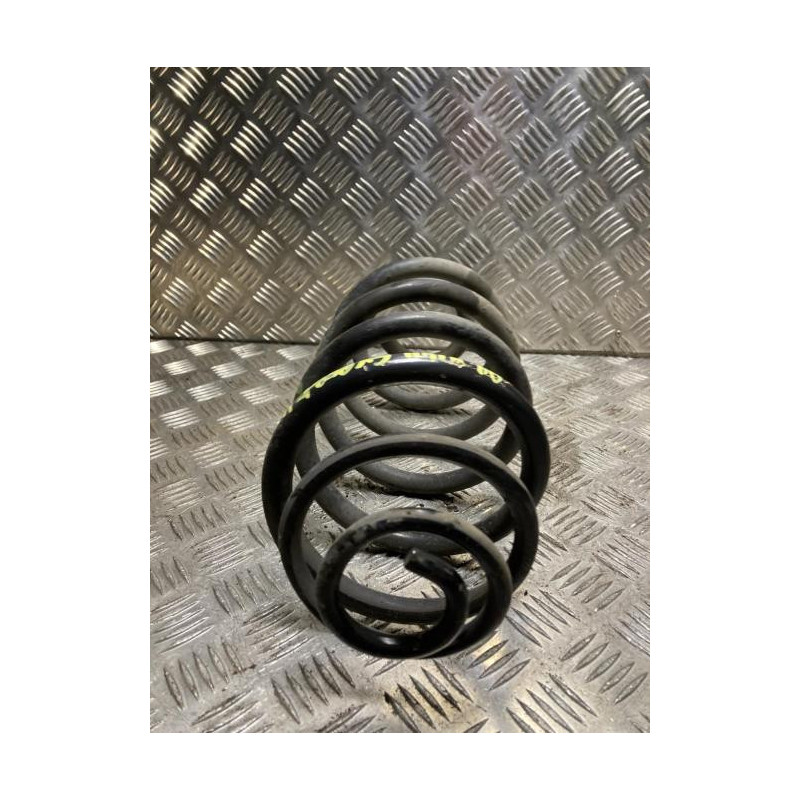 Ressort de suspension arriere PEUGEOT EXPERT 3 PHASE 1 d’occasion
