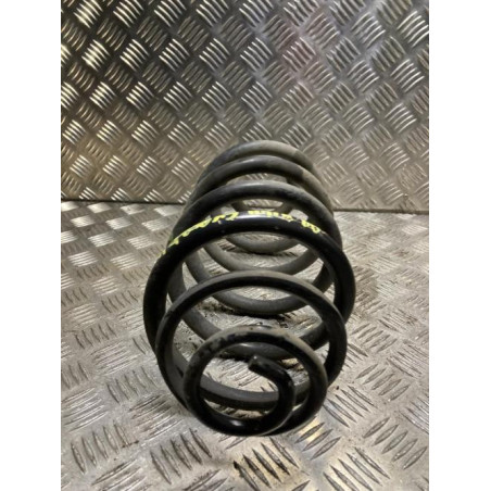 Ressort de suspension arriere PEUGEOT EXPERT 3 PHASE 1 d’occasion