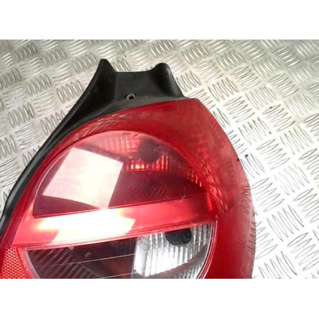 Feu arriere principal droit (feux) RENAULT CLIO 3 PHASE 1 d’occasion