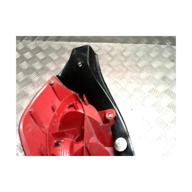 Feu arriere principal droit (feux) RENAULT CLIO 3 PHASE 1 d’occasion