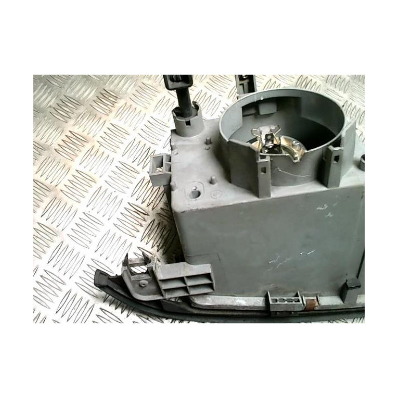Optique avant principal gauche (feux)(phare) RENAULT CLIO 1 PHASE 2 d’occasion