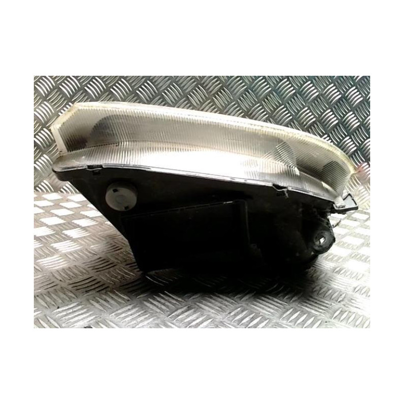 Optique avant principal gauche (feux)(phare) OPEL MERIVA A PHASE 1 d’occasion
