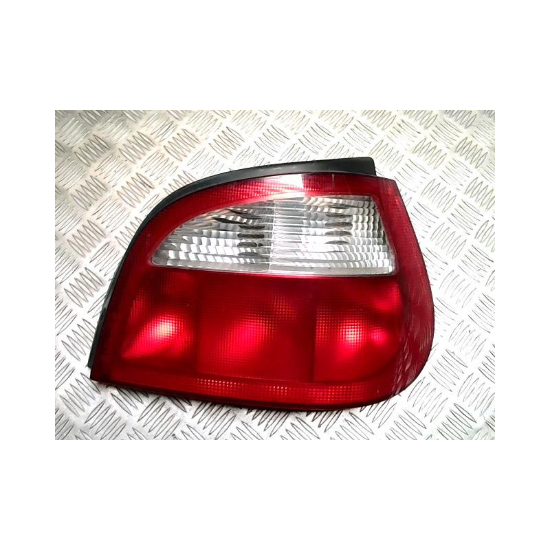 Feu arriere principal droit (feux) RENAULT MEGANE 1 PHASE 2 d’occasion