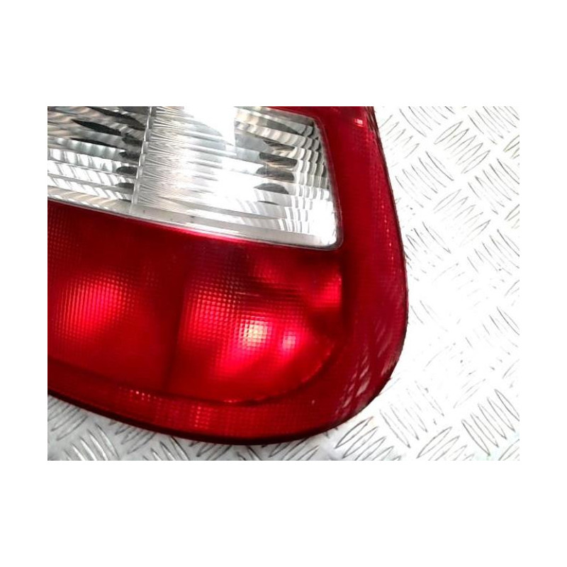 Feu arriere principal droit (feux) RENAULT MEGANE 1 PHASE 2 d’occasion