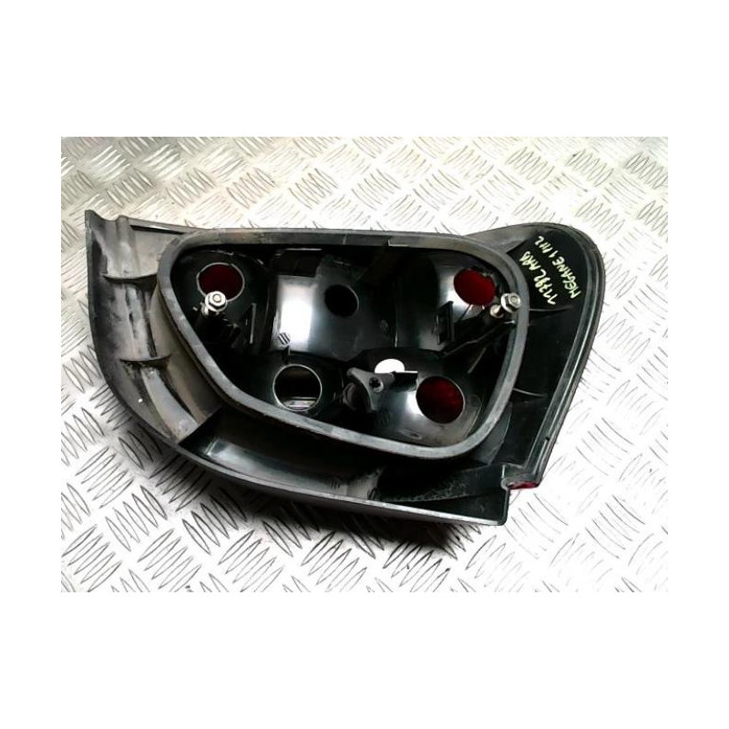 Feu arriere principal droit (feux) RENAULT MEGANE 1 PHASE 2 d’occasion