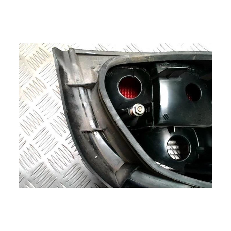 Feu arriere principal droit (feux) RENAULT MEGANE 1 PHASE 2 d’occasion