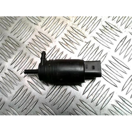 Pompe lave glace avant BMW SERIE 1 E81 d’occasion