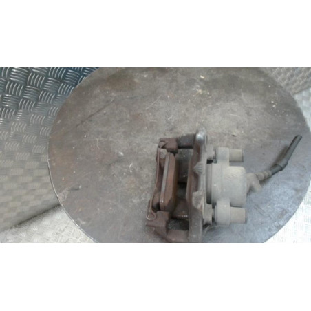 Etrier avant droit (freinage) RENAULT TWINGO 3 PHASE 1 d’occasion