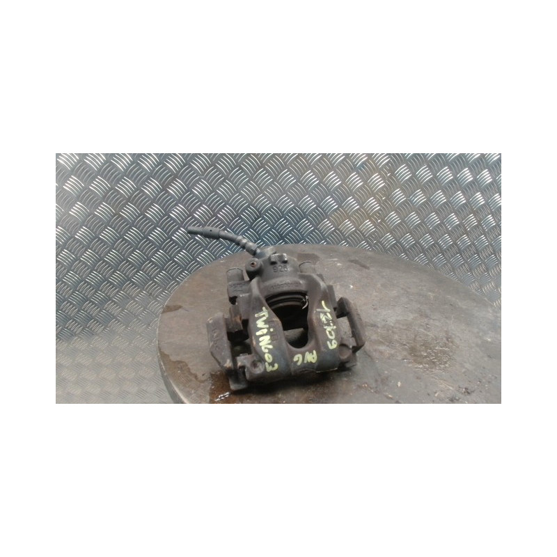 Etrier avant gauche (freinage) RENAULT TWINGO 3 PHASE 1 d’occasion