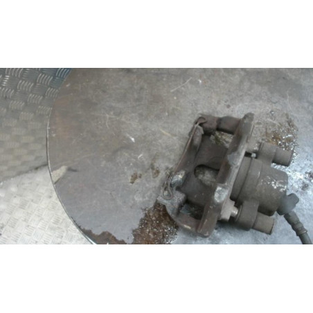 Etrier avant gauche (freinage) RENAULT TWINGO 3 PHASE 1 d’occasion