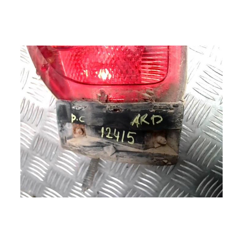 Anti brouillard arriere droit TOYOTA RAV4 3 PHASE 3 d’occasion