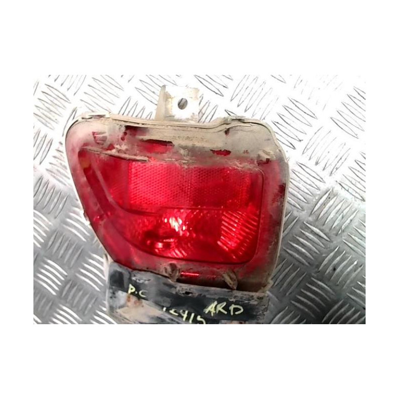 Anti brouillard arriere droit TOYOTA RAV4 3 PHASE 3 d’occasion