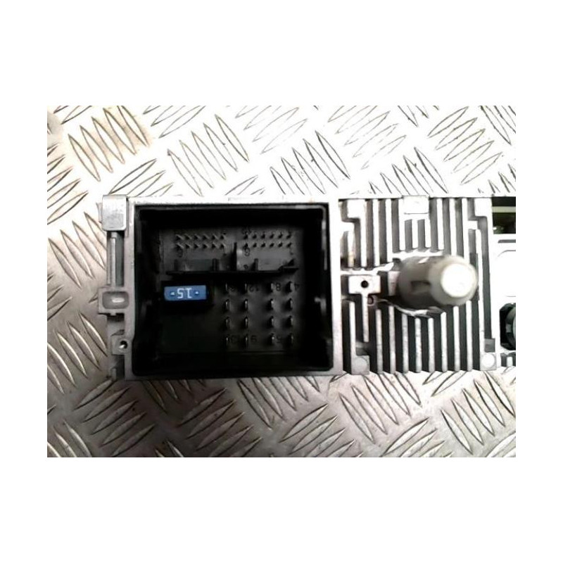 Autoradio d'origine PEUGEOT 208 1 PHASE 2 d’occasion