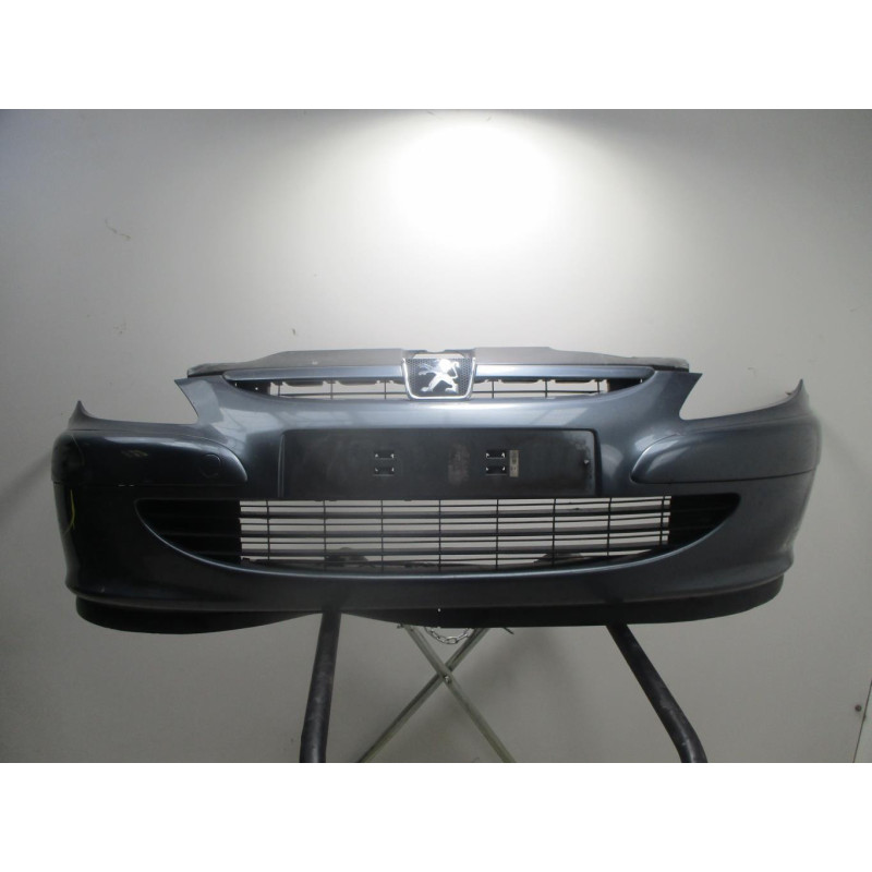 Pare choc avant PEUGEOT 307 PHASE 1 BREAK d’occasion