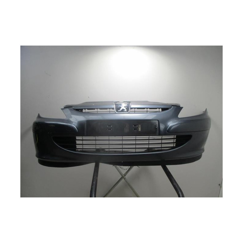 Pare choc avant PEUGEOT 307 PHASE 1 BREAK d’occasion