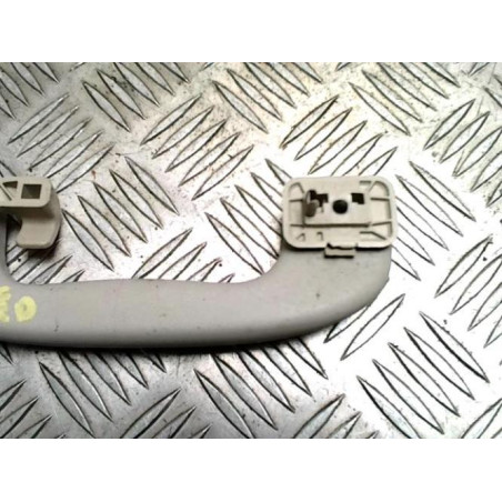 Poignee de maintien arriere droit OPEL CORSA C PHASE 1 d’occasion