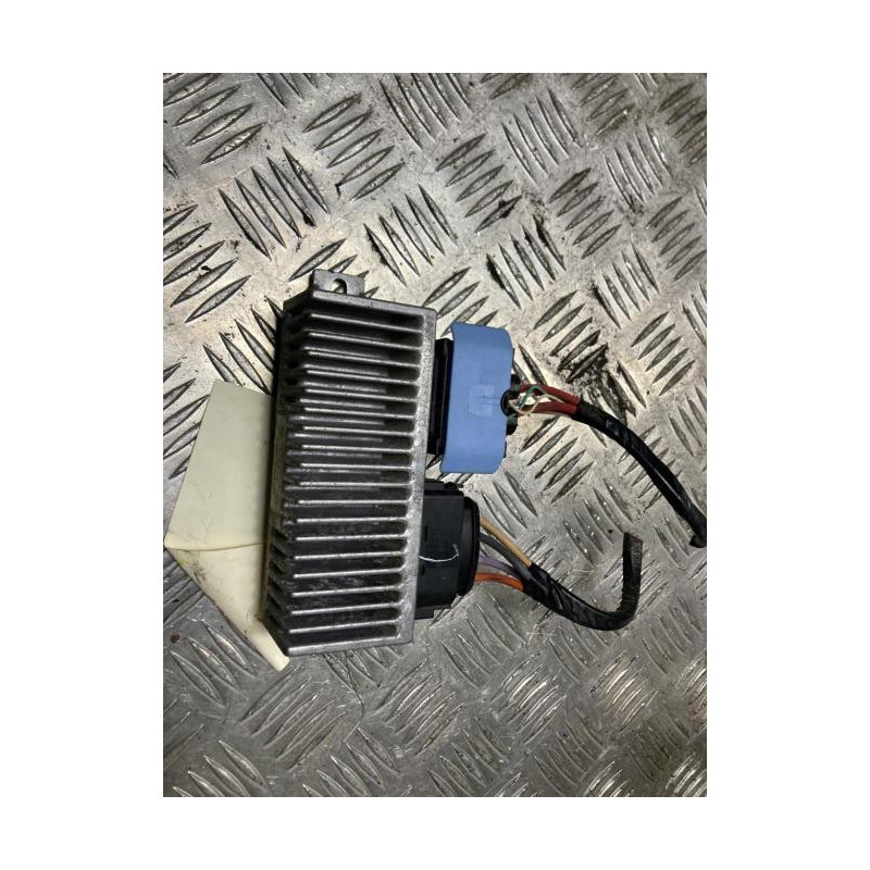 Relais de prechauffage RENAULT MASTER 3 PHASE 2 d’occasion