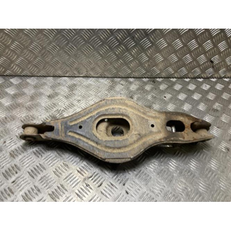 Bras de suspension arriere droit CITROEN C-CROSSER d’occasion