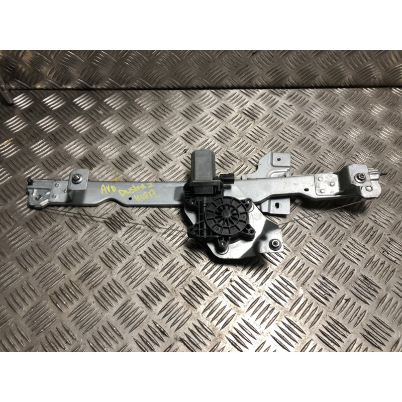 Leve vitre electrique avant droit DACIA DUSTER 1 PHASE 2 d’occasion