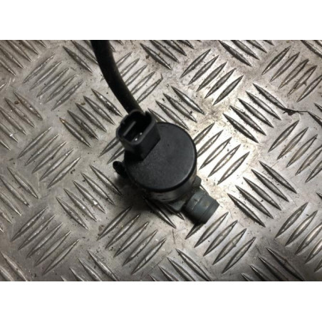 Pompe lave glace avant DACIA DUSTER 1 PHASE 2 d’occasion