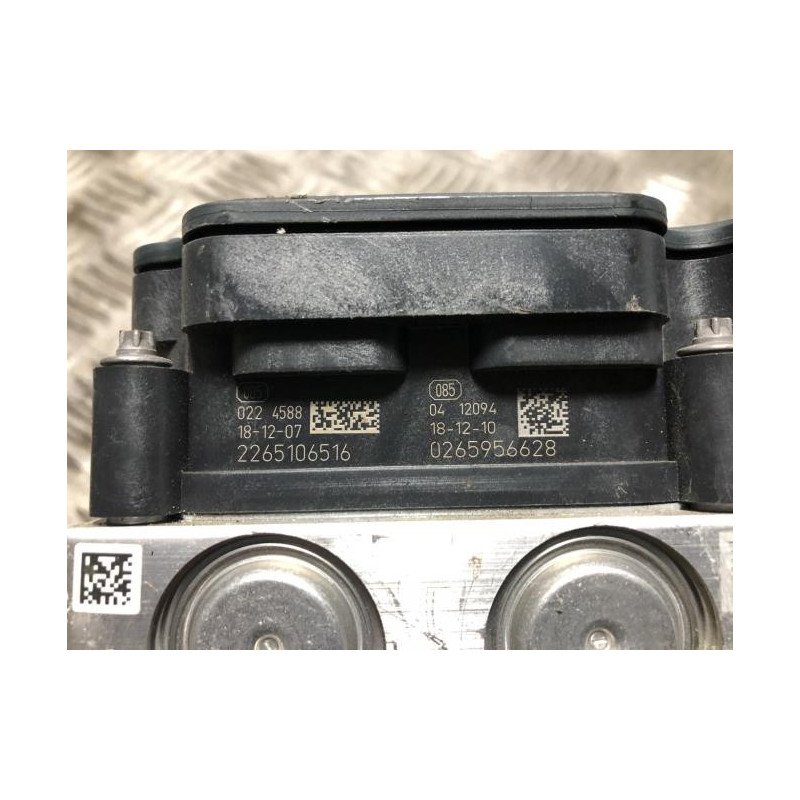 Bloc ABS (freins anti-blocage) DACIA DUSTER 2 PHASE 1 d’occasion