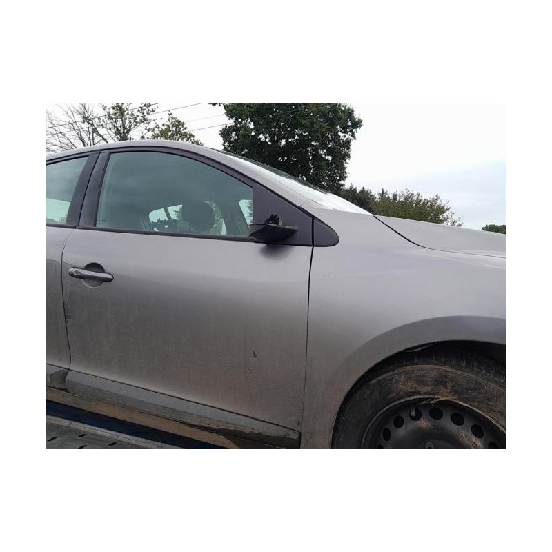 Interrupteur de leve vitre avant gauche RENAULT MEGANE 3 PHASE 2 d’occasion